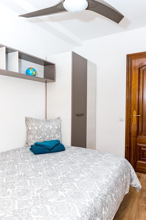Modern Apartment Playa Valencia Buitenkant foto